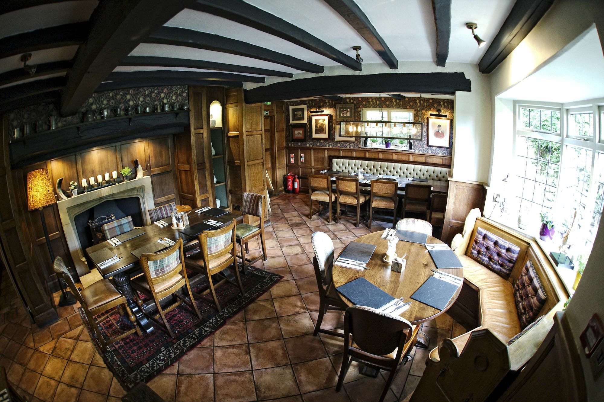 The Pheasant Inn Higher Burwardsley Exterior foto